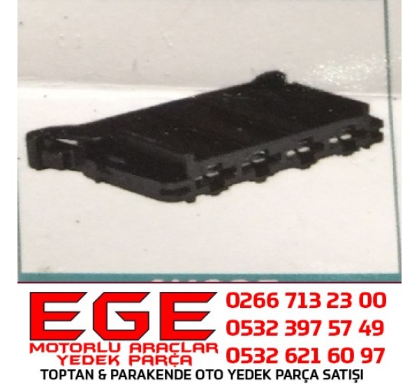 4K025 OTO SOKETÇİSİ SOKET  MERCEDES